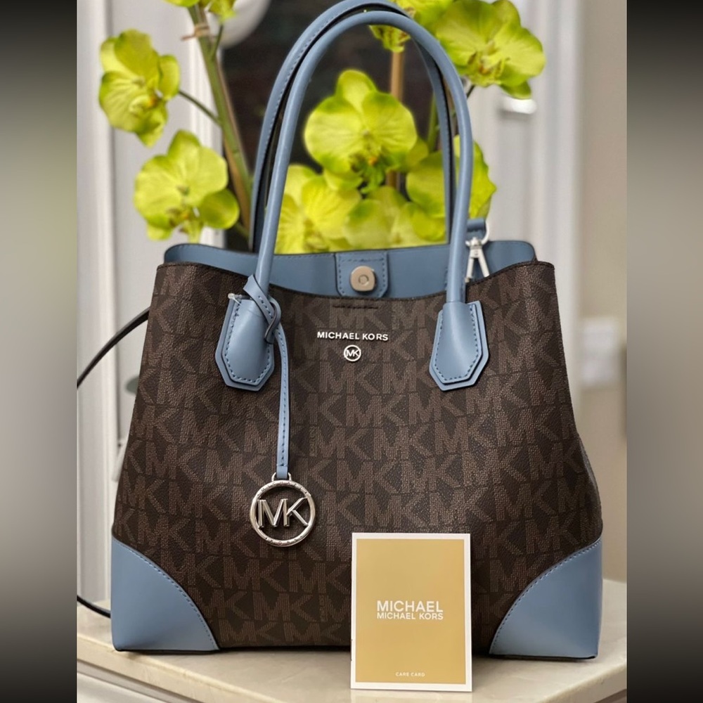 MICHAEL KORS MERCER GALLERY BAG BRAND NEW